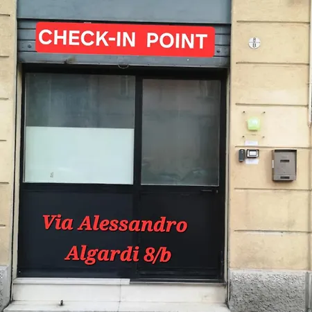 Via Agucchi & Via Emilia Apartments Bologna Exterior photo